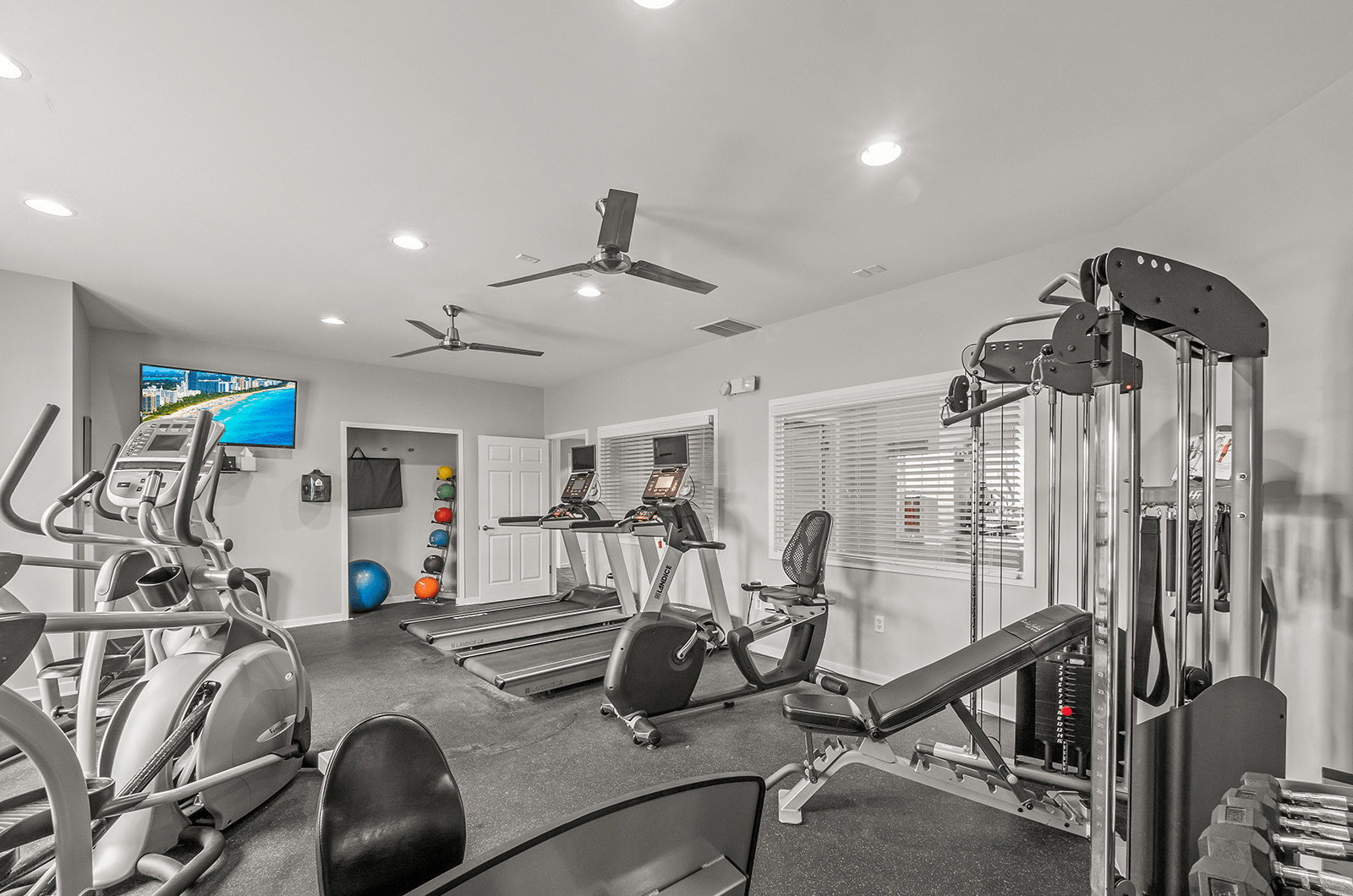 24-hour fitness center available at Gateway of Grand Blanc Apartments in Holly, MI
